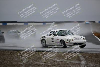 media/Nov-15-2025-CalClub SCCA (Sat) [[7bfa5a7151]]/Race/Group 4/